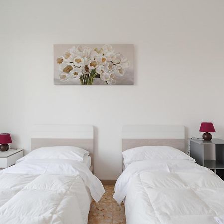 Bright&Cozy C5 Fiera Apartment Bologna Exterior foto